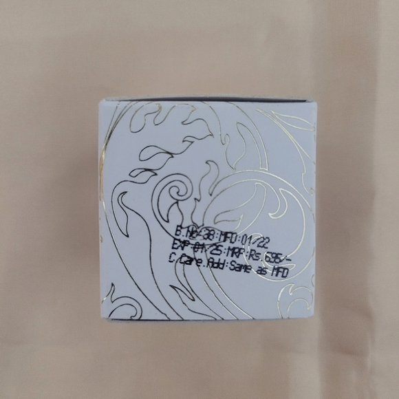 Just Herbs Lip and Cheek Tint - Picture 6 of 6